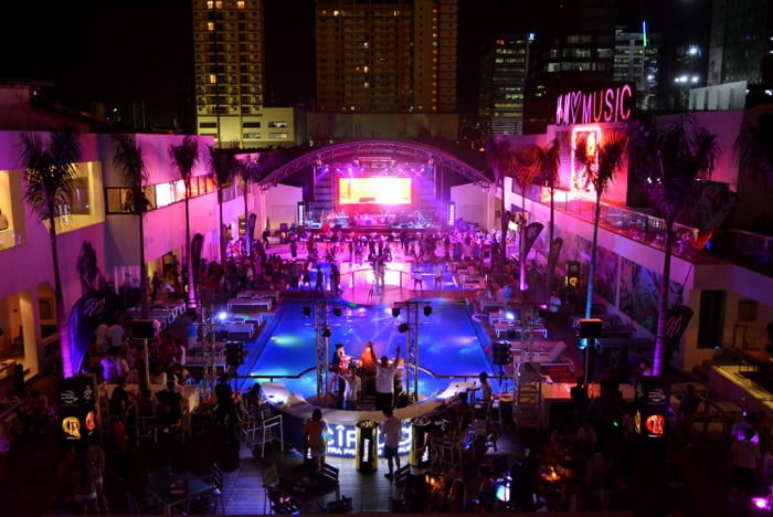 Manila Nightlife 7 Best Nightclubs To Pick Up Hot Filipina Girls