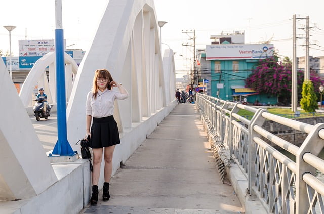 rental Vietnamese girl