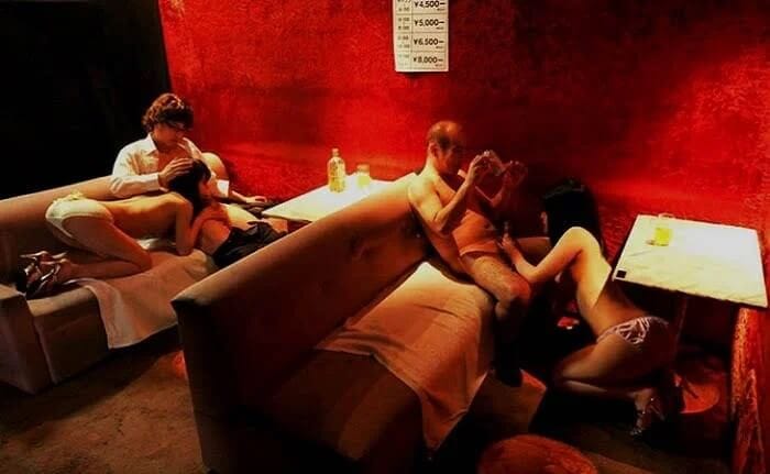 Blowjob Bars in Tokyo