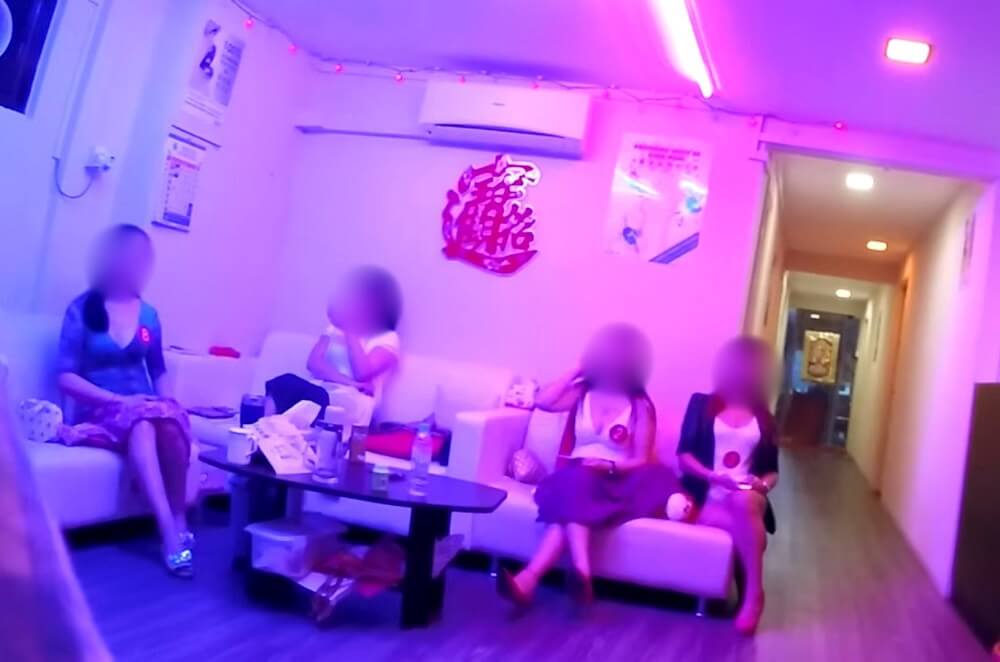 Girls in Geylang Singapore