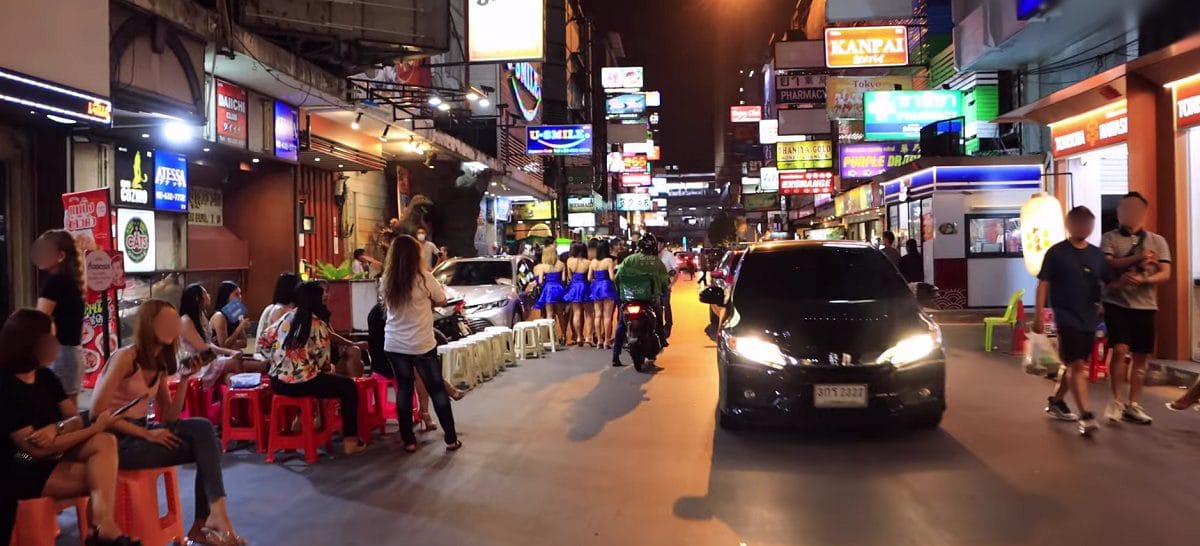 Massage Parlors in Patpong