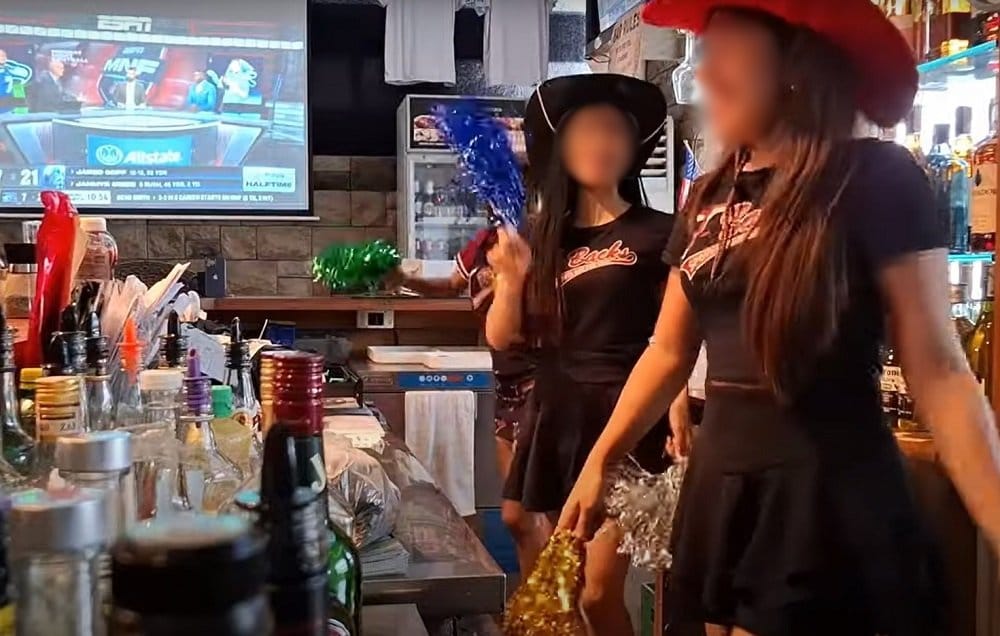 Sports Bar Manila